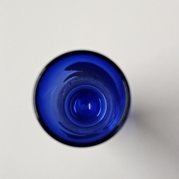 7.5" Tall Cobalt Blue Glass Cylinder Vase | New Orleans French Quarter Souvenir - Picture 6 of 9